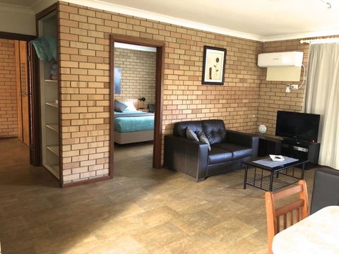 Augusta Escape Holiday Units - Queensland Tourism 1