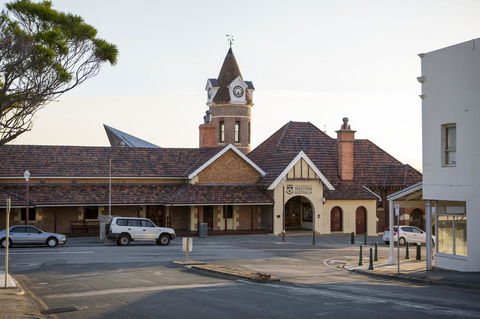 Spencer Cottage - QLD Tourism 4
