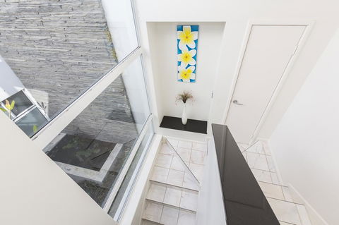 Cottesloe Beach House II - Queensland Tourism 19