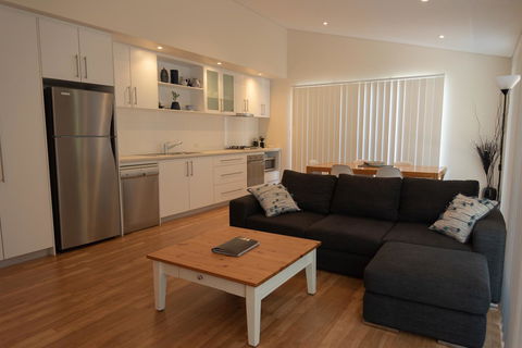 Cape Villas Dunsborough Unit 2 - QLD Tourism 0