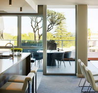 Claremont Quarter Luxury Apartment - Queensland Tourism