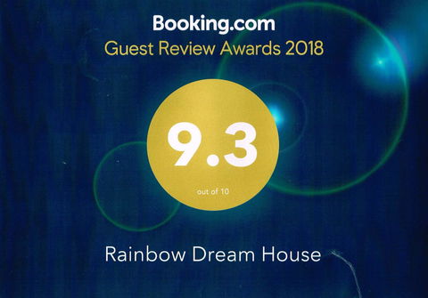 Rainbow Dream House - Queensland Tourism 1
