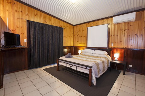 Rustic Retreat Esperance - QLD Tourism 18