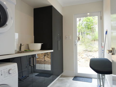 The Villa Dunsborough - Queensland Tourism 19