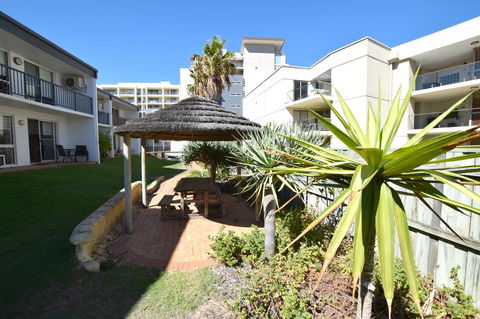 West Beach Lagoon 202 - Quiet & Ground Floor! - Queensland Tourism 15
