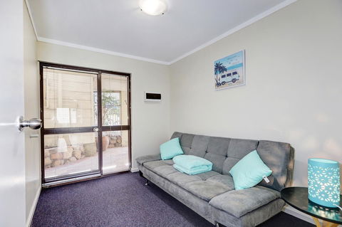 West Beach Lagoon 202 - Quiet & Ground Floor! - Queensland Tourism 5