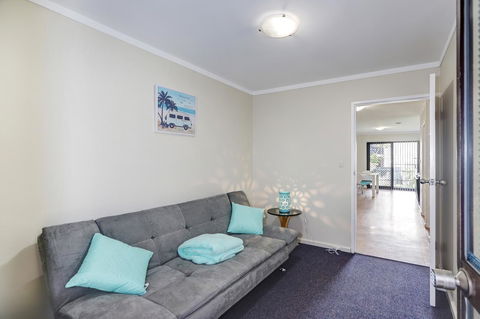 West Beach Lagoon 202 - Quiet & Ground Floor! - Queensland Tourism 4