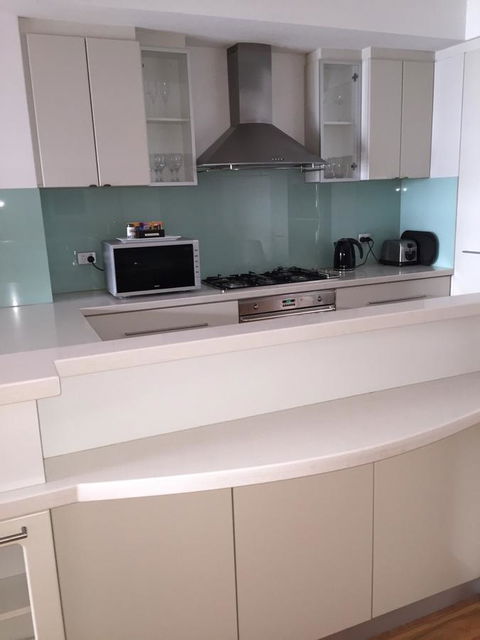 West End District Apartments - Queensland Tourism 2