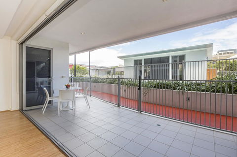 Gallery Serviced Apartments - Queensland Tourism 4