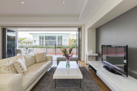 Gallery Serviced Apartments - Queensland Tourism 18