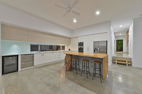 Sandpiper Retreat - Queensland Tourism 5