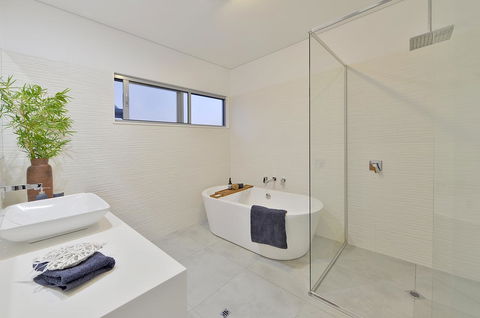 Sandpiper Retreat - Queensland Tourism 18