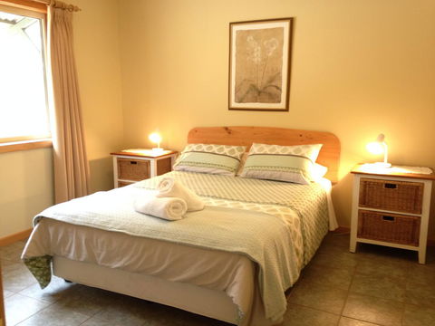 Riverside Retreat Chalets, Walpole - QLD Tourism 12