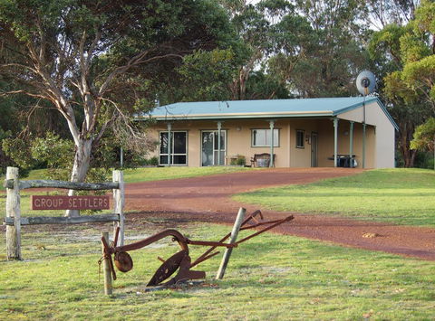 Riverside Retreat Chalets, Walpole - QLD Tourism 8