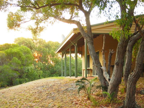 Riverside Retreat Chalets, Walpole - QLD Tourism 3