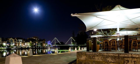 Regal Apartments - QLD Tourism 4