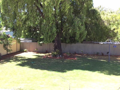 Jbay Beach Shack - QLD Tourism 3