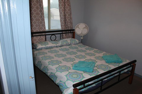 Jbay Beach Shack - QLD Tourism 5