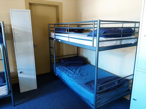 Fremantle Beach Backpackers - Queensland Tourism 7