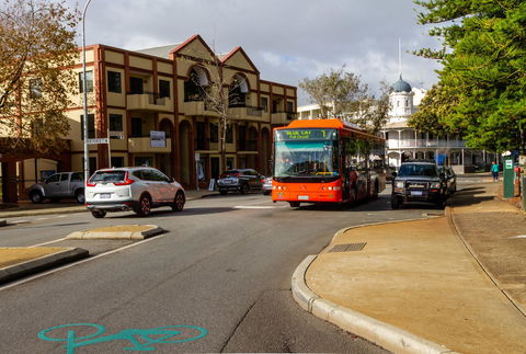 Fremantle Beach Backpackers - Queensland Tourism 9