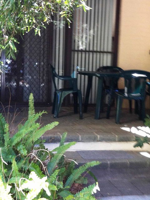 Kenata-Fairway Apartment Hotel - Queensland Tourism 16