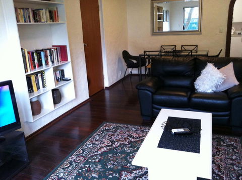 Kenata-Fairway Apartment Hotel - Queensland Tourism 30
