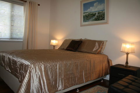 Kenata-Fairway Apartment Hotel - Queensland Tourism 12