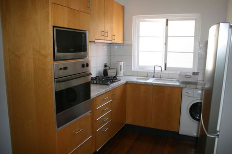 Kenata-Fairway Apartment Hotel - Queensland Tourism 4