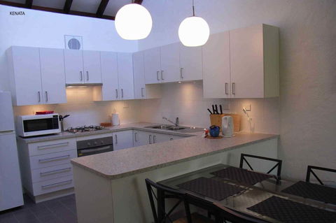 Kenata-Fairway Apartment Hotel - Queensland Tourism 27