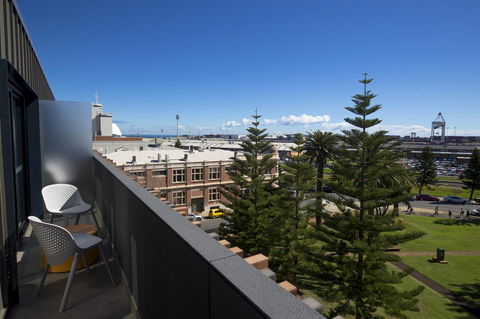 Quest Fremantle - Queensland Tourism 10