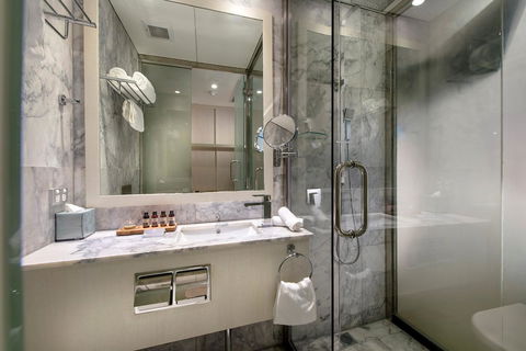 Hougoumont Hotel Fremantle - Queensland Tourism 25