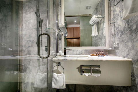 Hougoumont Hotel Fremantle - Queensland Tourism 3