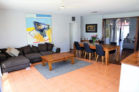 Fremantle Heritage Home For You To Enjoy! - Queensland Tourism 18