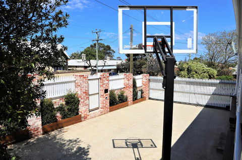 Fremantle Heritage Home For You To Enjoy! - Queensland Tourism 8