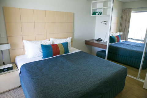Nesuto Geraldton - QLD Tourism 8