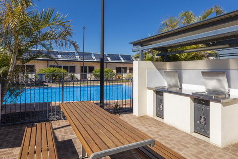 Nesuto Geraldton - QLD Tourism 1