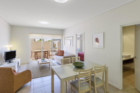 Nesuto Geraldton - QLD Tourism 5