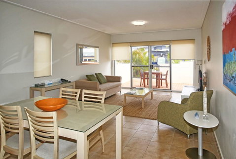 Nesuto Geraldton - QLD Tourism 28
