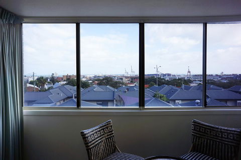 Studio 208 With Ocean Views - Queensland Tourism 17