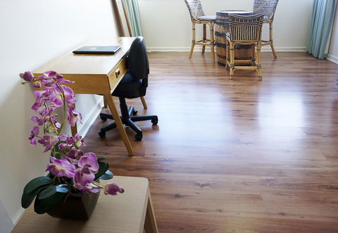 Studio 208 With Ocean Views - Queensland Tourism 7