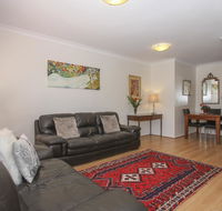 Leederville Townhouse - Queensland Tourism