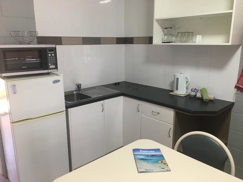 Esperance Central Accommodation - QLD Tourism 30