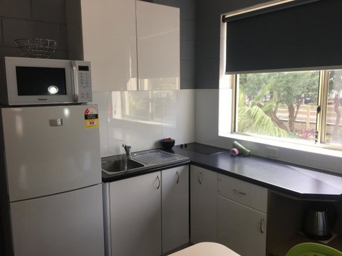 Esperance Central Accommodation - QLD Tourism 11