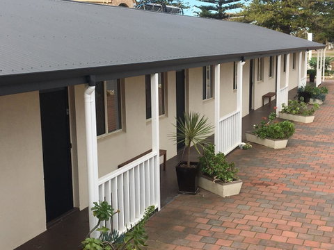 Esperance Central Accommodation - QLD Tourism 16