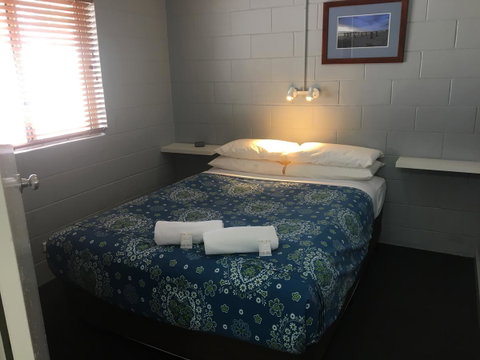 Esperance Central Accommodation - QLD Tourism 22