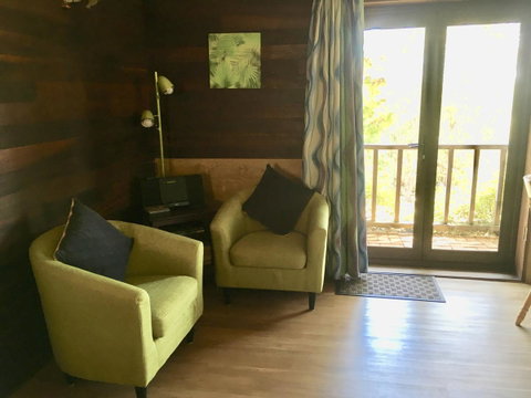 Kangaroo Valley Cottage - QLD Tourism 7