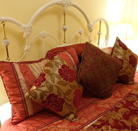 The Blacksmiths Cottage - QLD Tourism