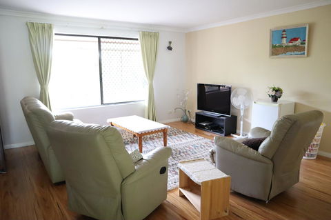 Cockburn Retreat Home æŸæ–¯æ‚ é–’æ°‘å®¿ - Queensland Tourism 13