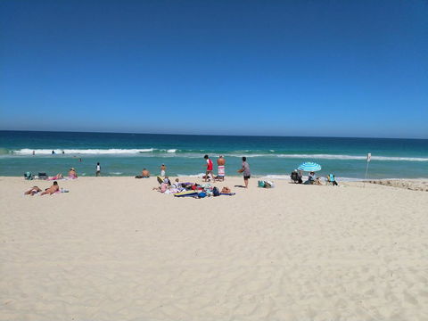 Salty Kiss - Queensland Tourism 18