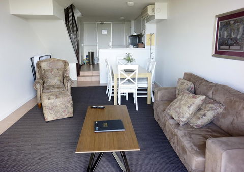 Oceanside 8 - Queensland Tourism 1